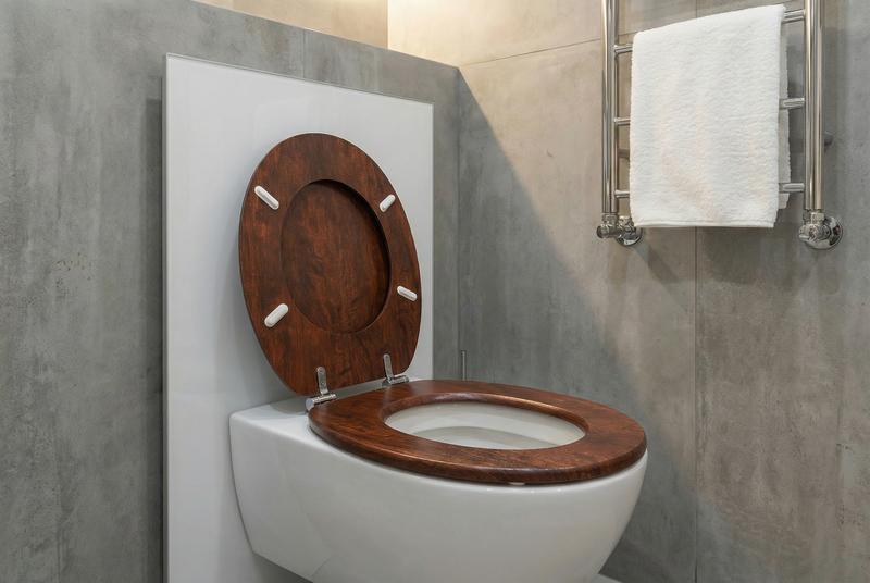 Barrierefreier WC-Sitz: Checkliste für den Kauf und die Installation